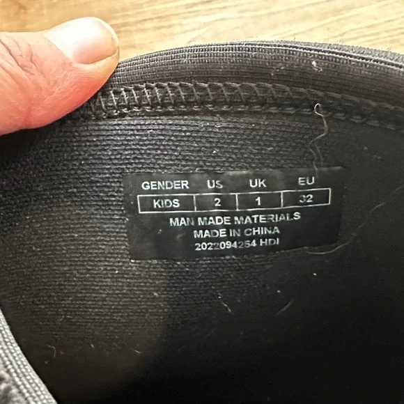 Muck Kids Black Rain & Snow Boots - Picture 3 of 6